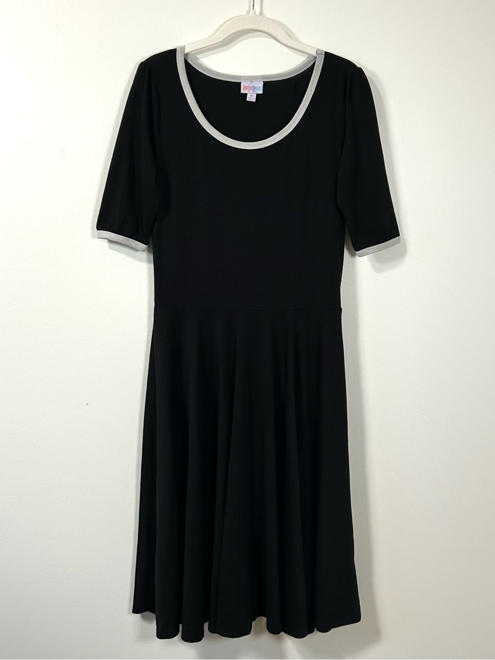 LuLaRoe | Nicole Ringer Dress